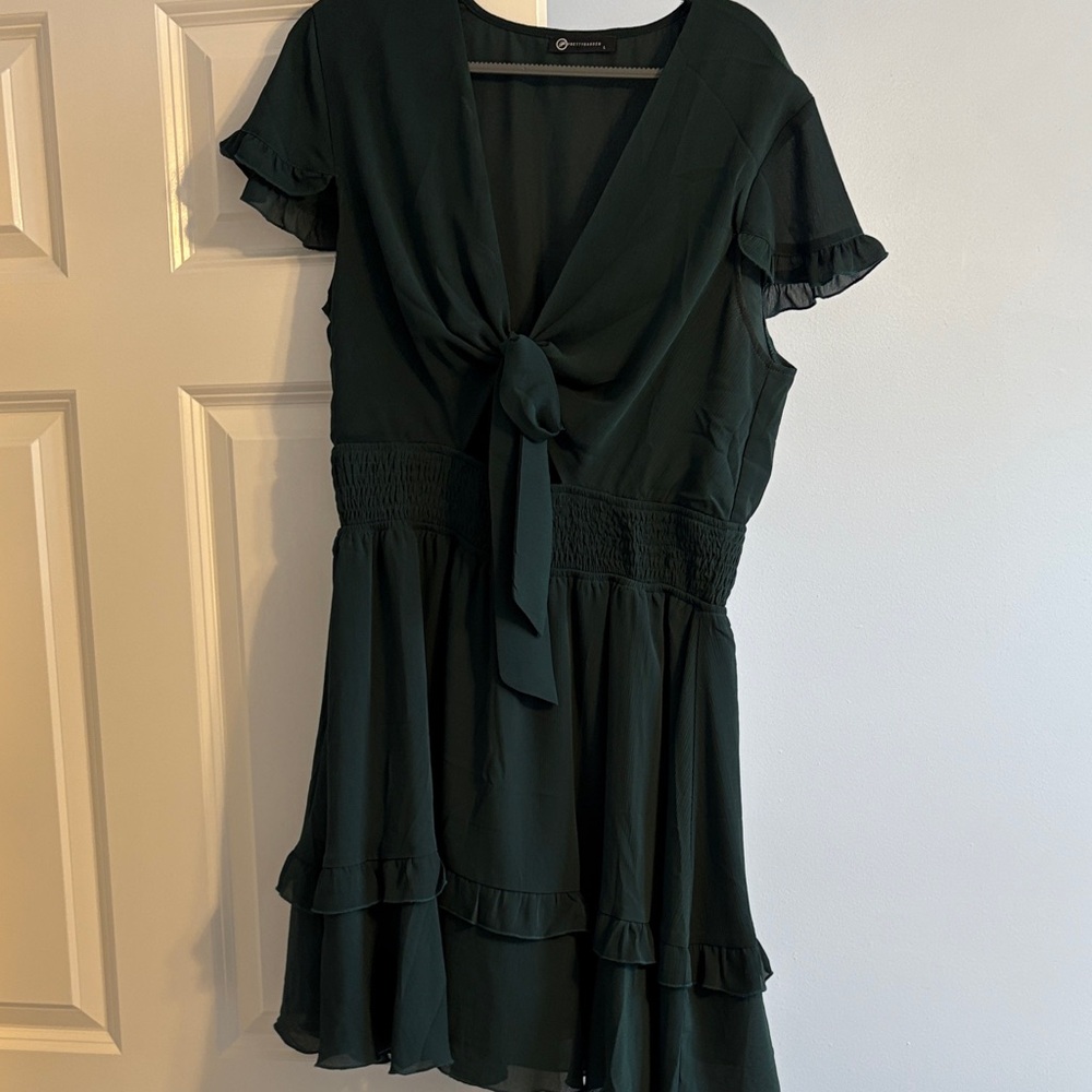 Chic Dark Green Tie-Front Mini Dress